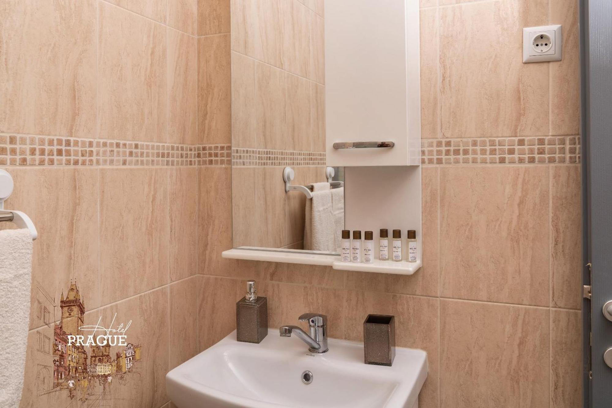 Hotel Praga Gorno Lakocerej Camera foto